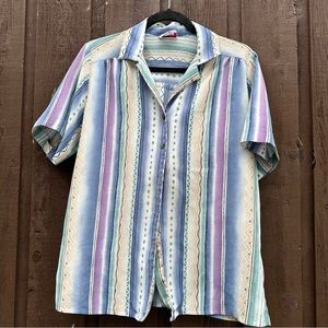 Woven S/S button front blouse